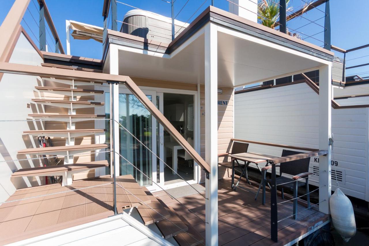 Bamboo Floating House Portoroz Apartman Kültér fotó