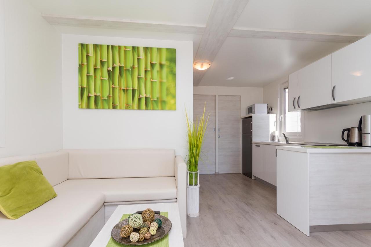 Bamboo Floating House Portoroz Apartman Kültér fotó
