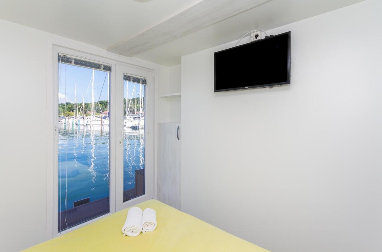 Bamboo Floating House Portoroz Apartman Kültér fotó